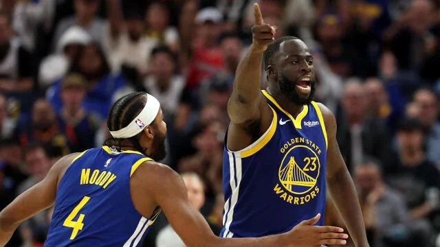 追梦·格林:勇士目前13胜14负的战绩,球队至少错失了七八场本该拿下的比赛 追梦·格林:勇士目前13胜14负的战绩,球队至少错失了七八场本该拿下的比赛