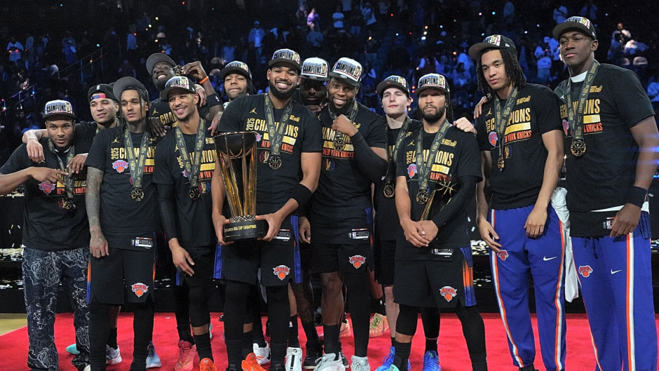 Shams:尼克斯并不会在麦迪逊广场花园为NBA杯冠军举办升冠军旗帜的仪式 Shams:尼克斯并不会在麦迪逊广场花园为NBA杯冠军举办升冠军旗帜的仪式