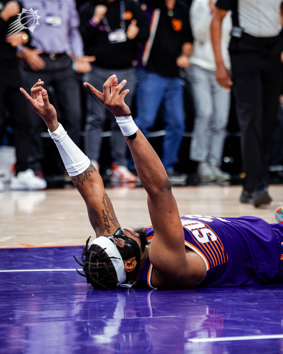 NBA常规赛-太阳vs勇士伤病名单（12月21日）小库里胯部疼痛缺席比赛