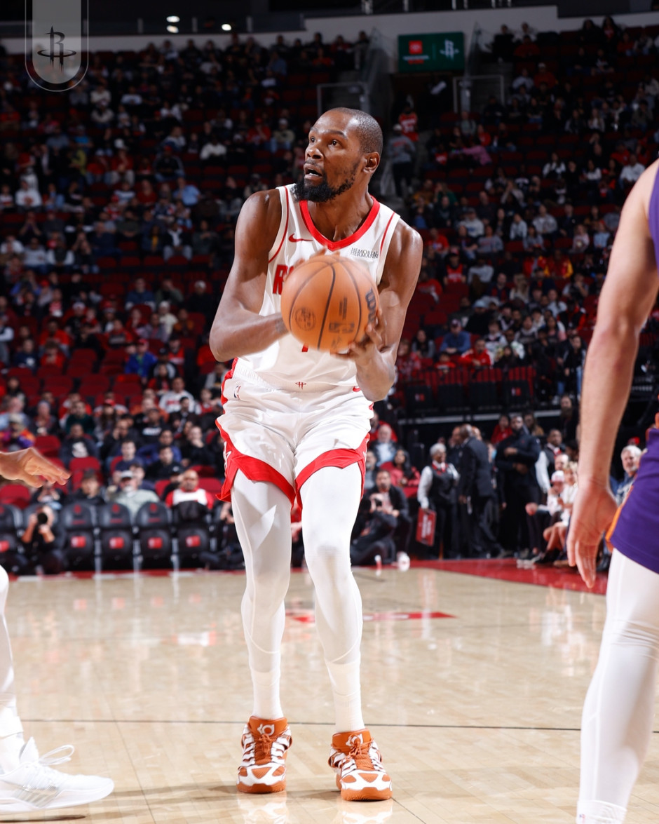 NBA常规赛今日推荐|火箭vs国王比分预测12.22 两队背靠背作战