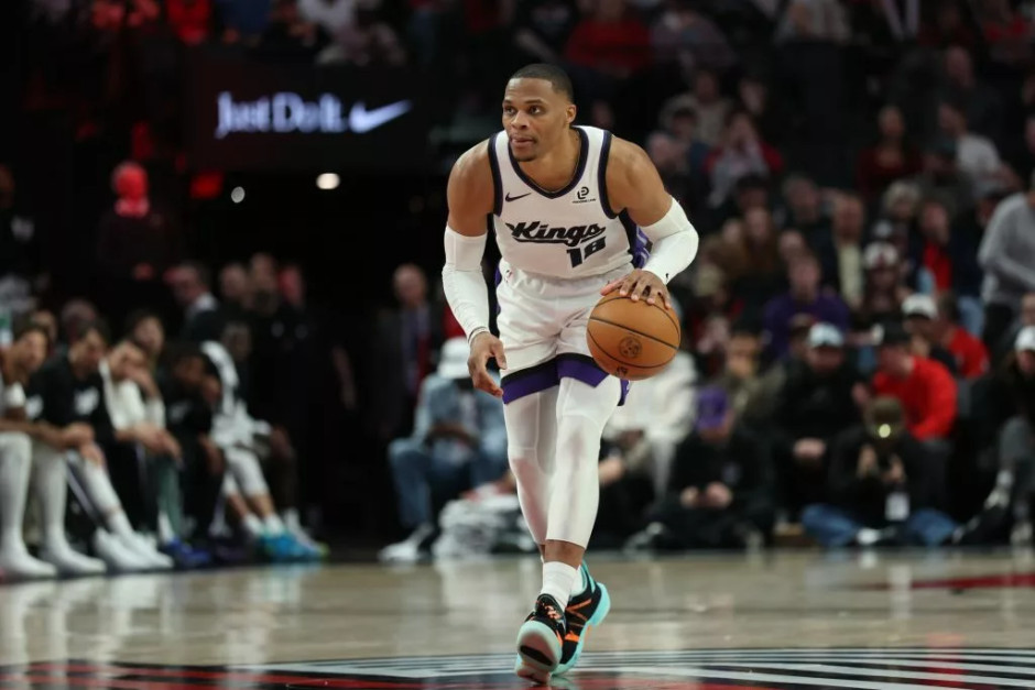 37岁40天！威少成为NBA历史上单场砍下20分10板且命中5记三分的最年长后卫！