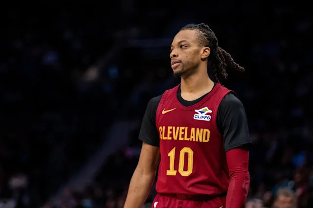 美记:加兰希望重新成为球队的核心球员,而不是继续在米切尔身边担任辅助 美记:加兰希望重新成为球队的核心球员,而不是继续在米切尔身边担任辅助