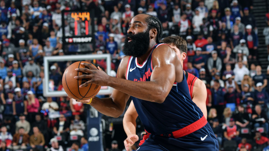 快船目前战绩8胜21负！哈登：我始终觉得我们的实力比战绩所显示的要强