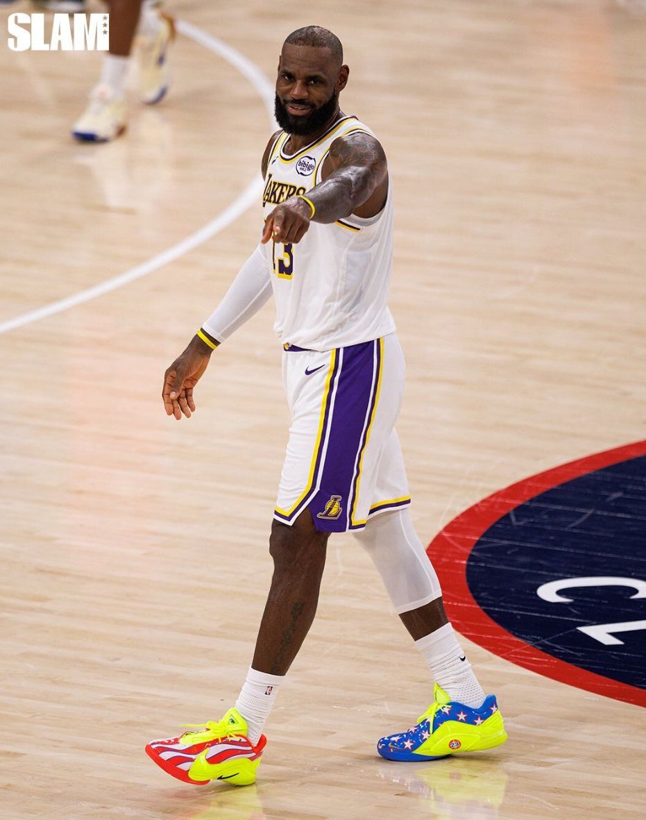 在场-33后拒绝采访！41岁勒布朗遭批净负分之王 美媒调侃他该退役了