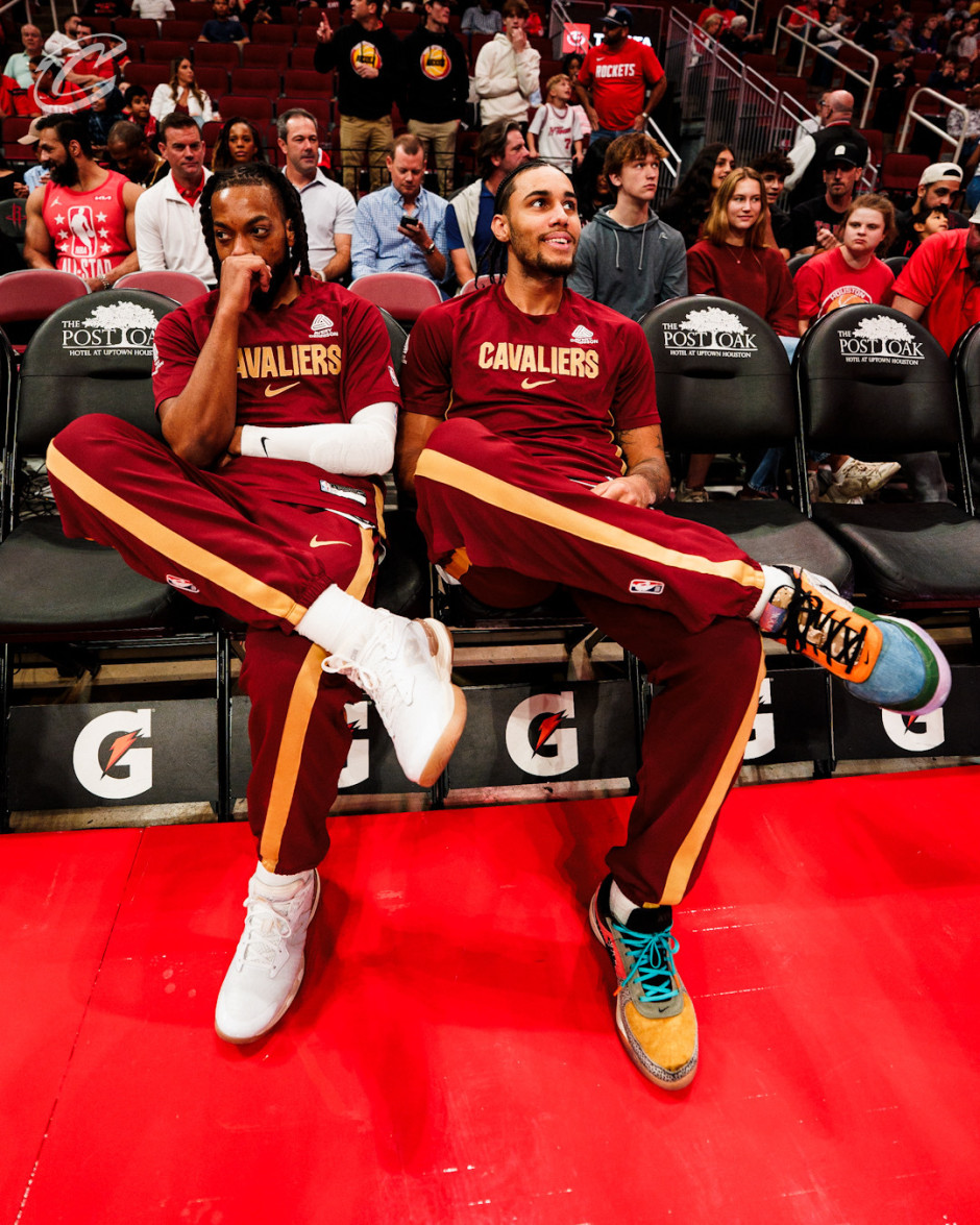 NBA常规赛-骑士vs马刺伤病名单（12月30日）福克斯左内收肌紧张出战成疑