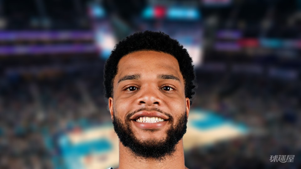 NBA每日篮板王：迈尔斯·布里奇斯14篮板(2026年01月04日)