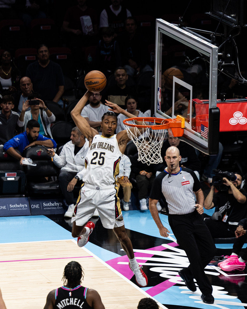 NBA常规赛-湖人vs鹈鹕首发名单预测（1月7日）拉拉维亚还能扮演奇兵？