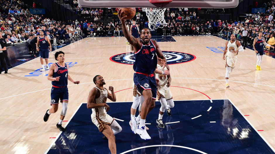 快船近八场比赛7胜1负！总战绩来到13胜22负反超独行侠升至西部第11