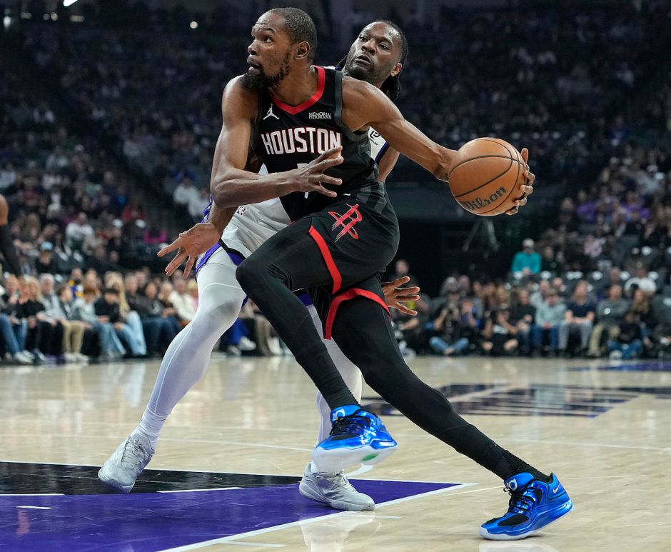 杜兰特连场暴怒对火箭失望？末节连续打铁战意消散 输西部倒一吞3连败