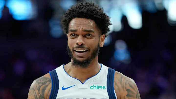 独行侠主帅：PJ·华盛顿因右脚踝扭伤，仍需继续缺阵一周时间