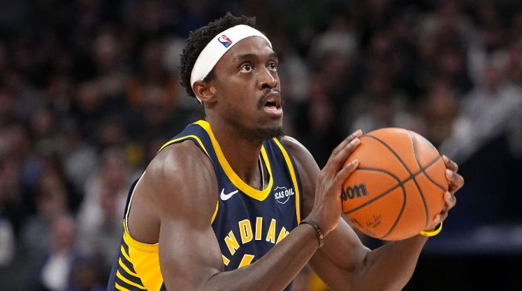 绿军输得太冤!NBA再现重大漏判:西卡抛投准绝杀前进攻犯规漏吹 绿军输得太冤!NBA再现重大漏判:西卡抛投准绝杀前进攻犯规漏吹