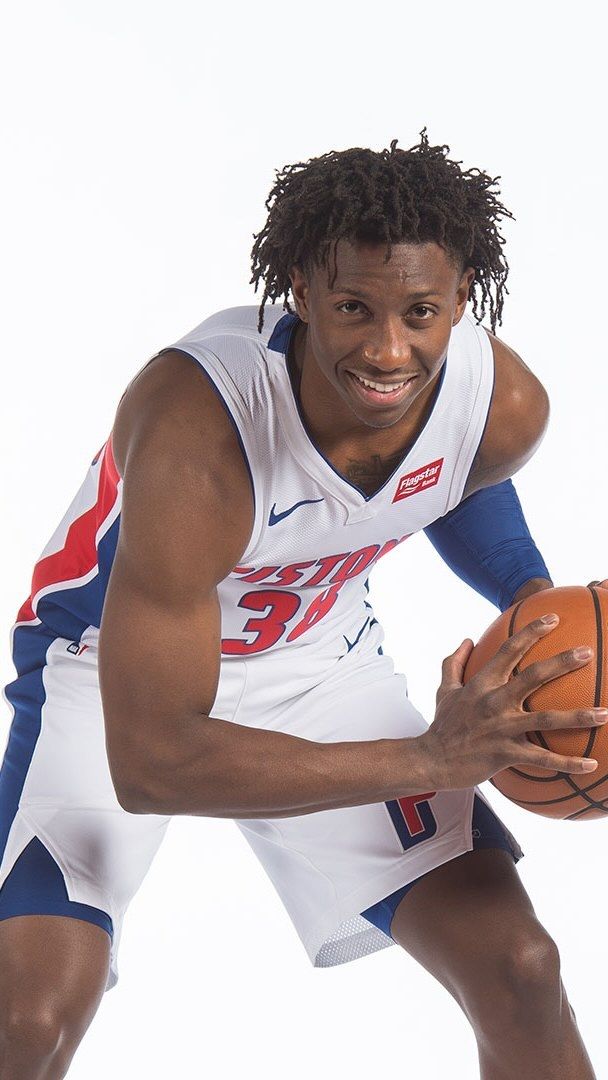 From his days with vandymbb playing for jerrystackhouse42 to coming to Detroit and playing for the Motor City, _sabenlee has always wanted to play and compete at the highest level. 

Get to know this Pistons rookie a little more.