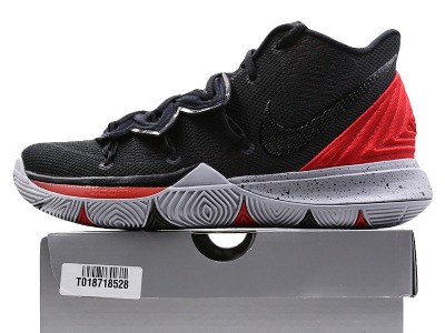 Nike Kyrie 5系列实战篮球鞋 Zoom Turbo加持