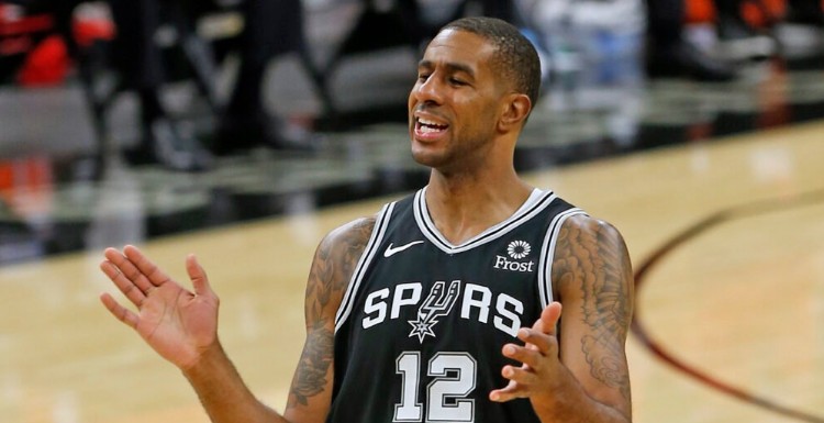 阿尔德里奇加盟篮网合同多大