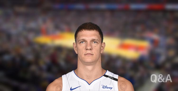 提莫菲-莫兹戈夫哪支球队？