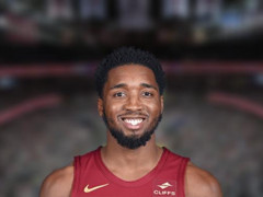 多诺万-米切尔身高多少