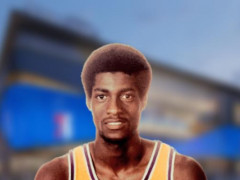 迈克尔-库珀年薪多少