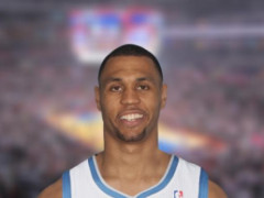 布兰登-罗伊几号球衣