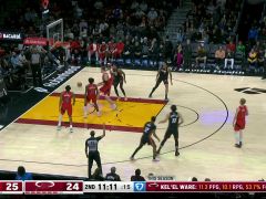 鲍威尔vs猛龙集锦 砍下20分准星欠佳无法取胜