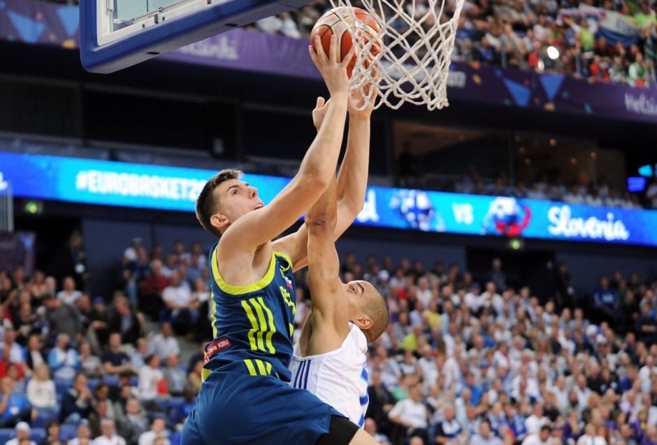 祝坎卡夫拉特科好运，因为kzsèsi今天将开始他们的FIBA男子奥运会预选赛！MileHighBasketball酒店