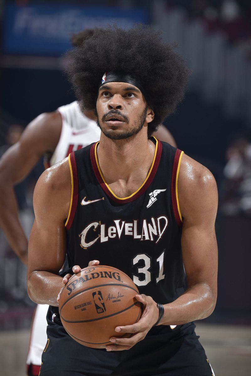 The Cavaliers have extended a qualifying offer to Jarrett Allen, per ChrisFedorHe will become a restricted free agent