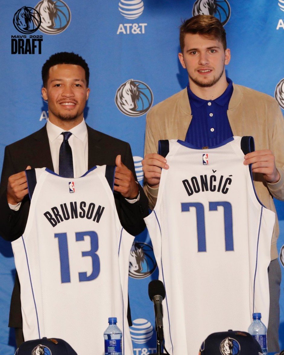 4️⃣年前的今天，我们迎来了77号和13岁号🤞 NBADraft | MFFL