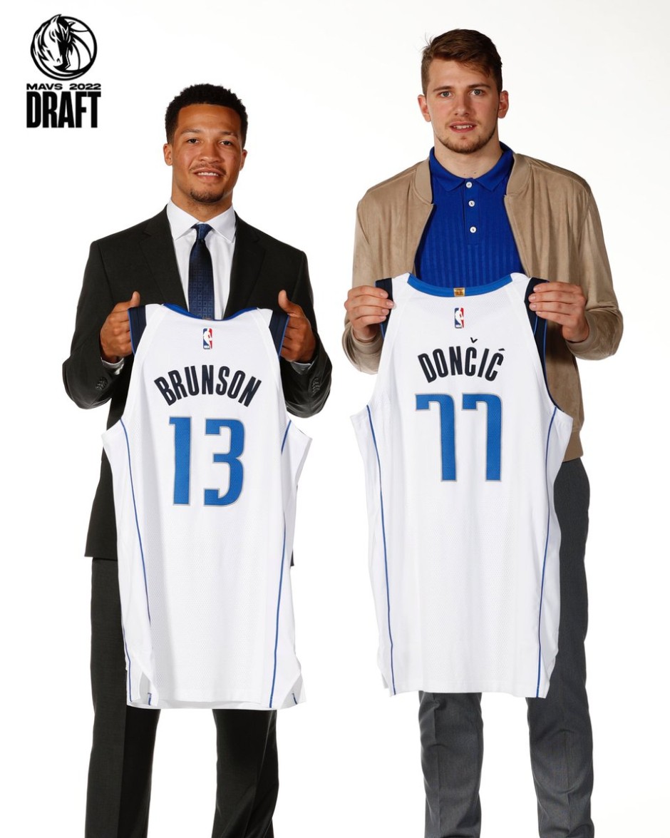 4️⃣年前的今天，我们迎来了77号和13岁号🤞 NBADraft | MFFL