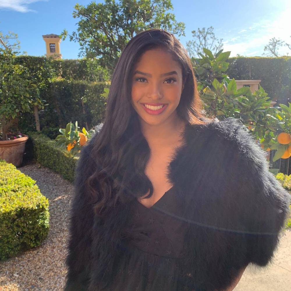 瓦嫂晒大女儿natalia靓照美丽的年轻女孩